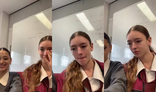 ......._.....ii TikTok Live — Oct 8, 2026, 12:11 AM