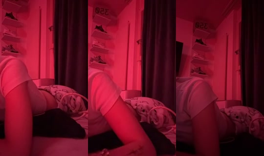 ._.marianasnt TikTok Live — Oct 3, 2026, 6:21 PM