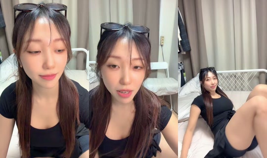 .__.l__e__m__o__n__ TikTok Live — Oct 2, 2026, 12:01 PM