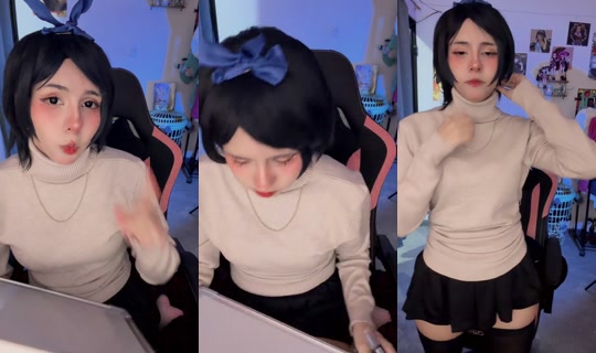 .whoiskuro TikTok Live — Aug 22, 2026, 1:54 AM