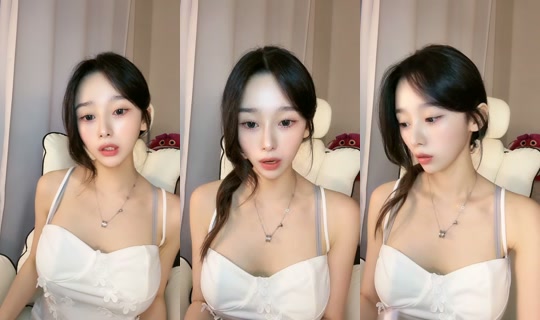 0.1.2.4__ TikTok Live — Aug 26, 2026, 10:00 AM