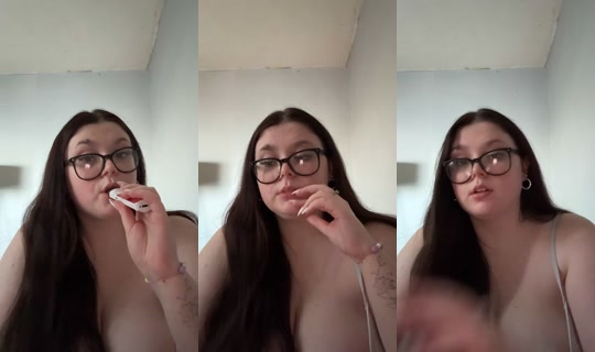 4.kt_ TikTok Live — Oct 2, 2026, 5:03 PM