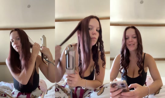 444sophie.xx TikTok Live — Oct 2, 2026, 9:28 AM