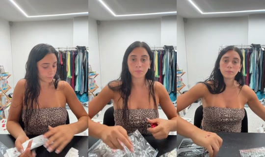 4shinestore TikTok Live — Sep 15, 2026, 9:09 PM