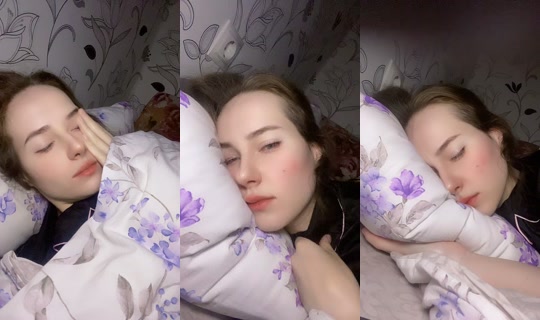 __charming_moon__ TikTok Live — Oct 2, 2026, 4:36 PM