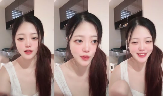 __lulla_by TikTok Live — Aug 30, 2026, 11:36 PM