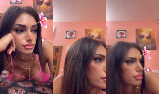 _aliciaaaa02__ TikTok Live — Sep 1, 2026, 10:49 PM