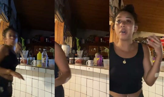 _aniix._ TikTok Live — Oct 9, 2026, 2:37 PM