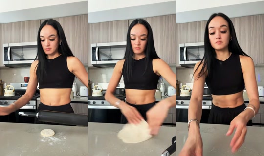 _jessicalatoxica_ TikTok Live — Oct 2, 2026, 6:10 PM