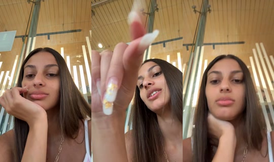 _mihaelaa_25 TikTok Live — Aug 20, 2026, 4:11 PM