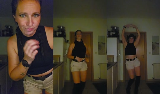 _queenmode_69 TikTok Live — Sep 24, 2026, 6:00 PM