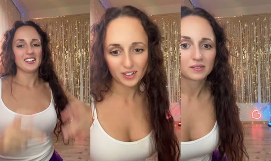 _siaasia_ TikTok Live — Oct 4, 2026, 3:03 PM