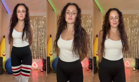 _siaasia_ TikTok Live — Oct 4, 2026, 5:48 PM