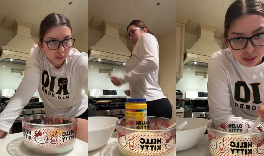 _sophia.1st0 TikTok Live — Oct 8, 2026, 2:08 AM