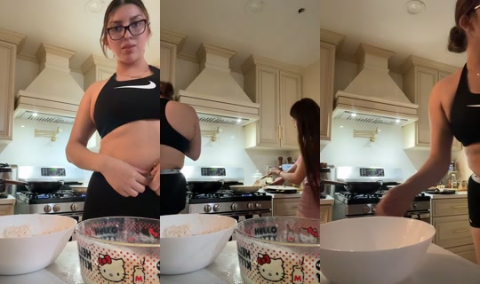 _sophia.1st0 TikTok Live — Oct 8, 2026, 2:36 AM