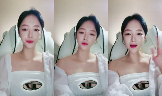_yeon_53 TikTok Live — Aug 24, 2026, 9:20 PM