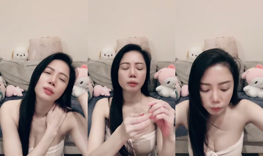 a7a7a268 TikTok Live — Oct 4, 2026, 11:51 AM