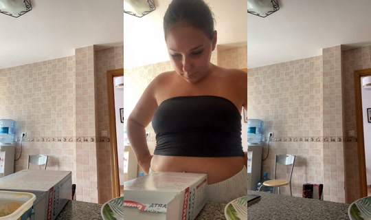 aaaiinhooaa.05 TikTok Live — Sep 2, 2026, 3:16 PM