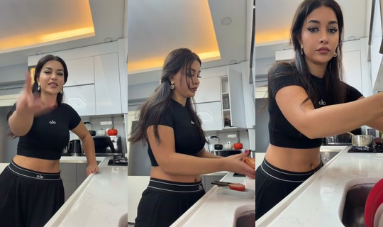 aadoniaa TikTok Live — Oct 7, 2026, 6:38 AM