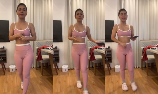 aadrianam_ TikTok Live — Oct 3, 2026, 12:55 PM