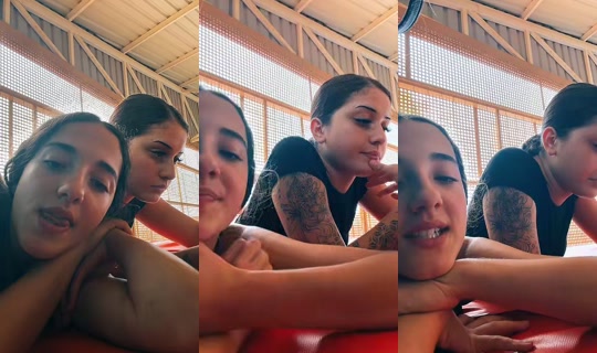 aandreascc__ TikTok Live — Oct 5, 2026, 12:47 PM