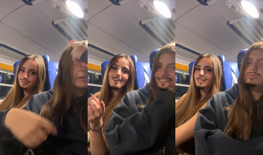 aariannamanai TikTok Live — Oct 1, 2026, 7:00 PM