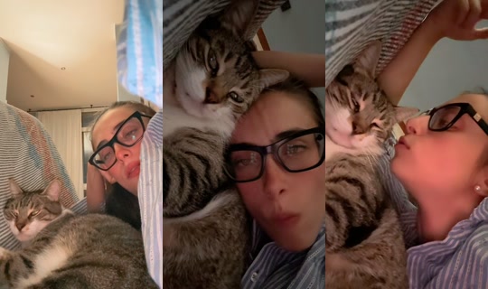 aaurorapedrettii_ TikTok Live — Oct 2, 2026, 7:39 PM