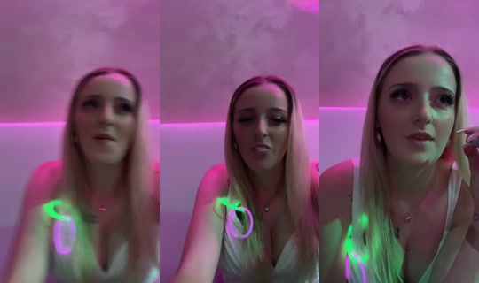 adelka1955 TikTok Live — Sep 19, 2026, 8:37 PM