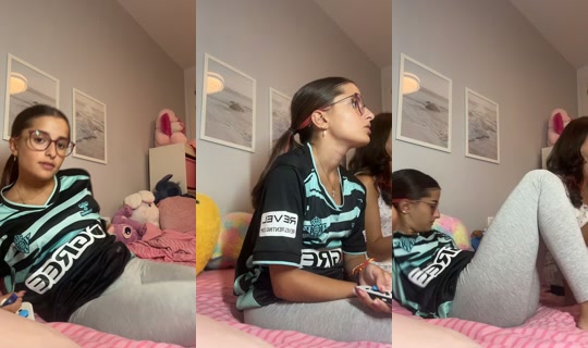 adrianagarrido_ TikTok Live — Aug 24, 2026, 10:53 PM