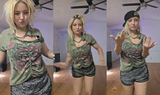 adyyoozzok TikTok Live — Aug 25, 2026, 9:40 PM