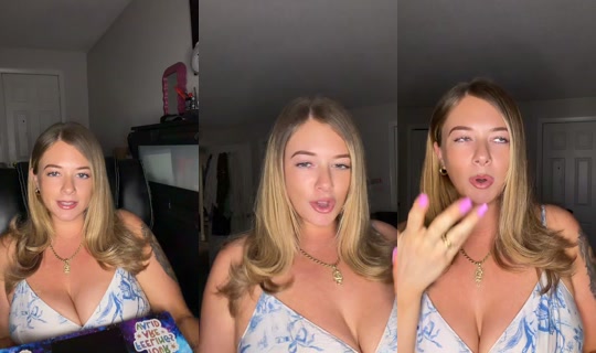 aenglishx97 TikTok Live — Sep 1, 2026, 12:56 AM
