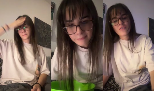 aivi1919 TikTok Live — Oct 1, 2026, 9:11 PM