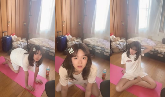 aki10055 TikTok Live — Aug 23, 2026, 10:12 PM