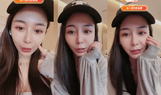 albeebb8 TikTok Live — Oct 3, 2026, 7:32 AM