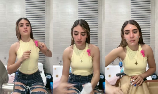 aleebebeee TikTok Live — Oct 7, 2026, 7:53 PM