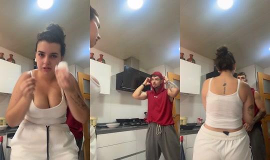 alejandraa.gnz TikTok Live — Aug 23, 2026, 12:51 PM