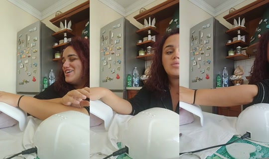 alessandra.aqui99 TikTok Live — Oct 2, 2026, 8:34 AM