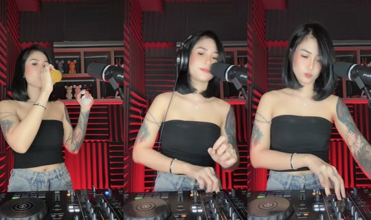 alexaclavita TikTok Live — Aug 25, 2026, 7:38 AM