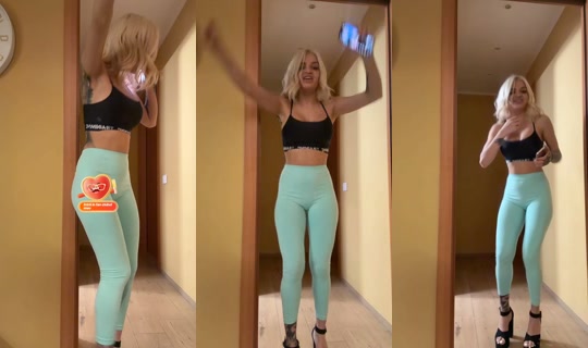 alexandra04565 TikTok Live — Oct 4, 2026, 4:28 PM