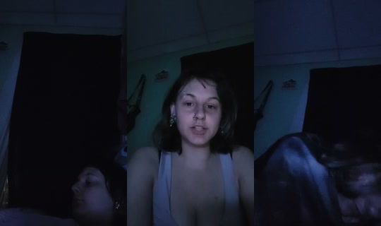 alexia.hallpage TikTok Live — Oct 3, 2026, 10:58 PM
