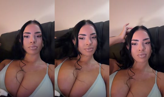 aliangelxoo TikTok Live — Oct 8, 2026, 1:44 AM