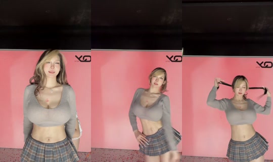 alter3742 TikTok Live — Oct 4, 2026, 3:47 AM
