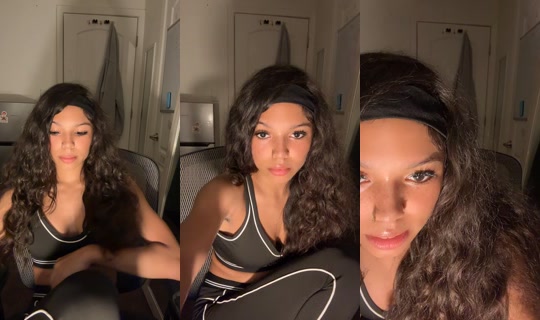 ana.umm TikTok Live — Aug 28, 2026, 11:51 PM