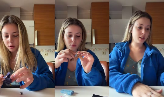 anafontechaa TikTok Live — Oct 8, 2026, 8:52 AM
