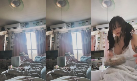 and..i0 TikTok Live — Sep 1, 2026, 10:45 PM