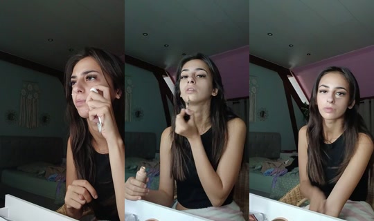andrea_77120l TikTok Live — Oct 5, 2026, 9:32 AM