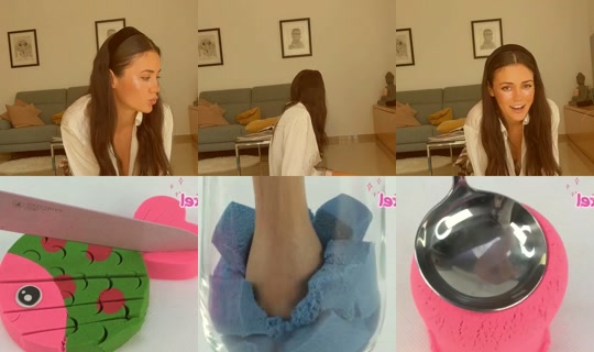 angelbunny40ss TikTok Live — Oct 4, 2026, 2:21 PM