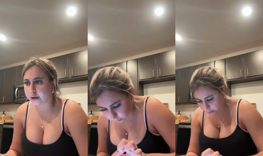 angelina.luciaa TikTok Live — Aug 29, 2026, 3:15 AM