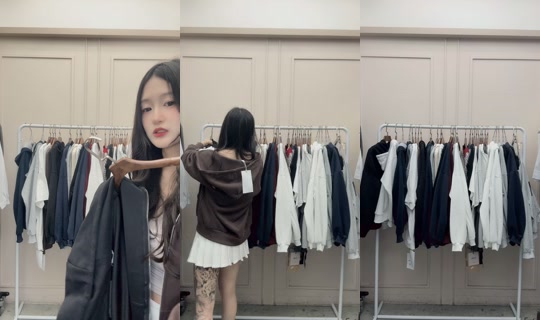 angelwang.520 TikTok Live — Sep 13, 2026, 3:24 PM