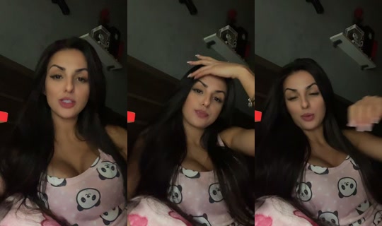 aninhak_b TikTok Live — Sep 17, 2026, 6:31 AM